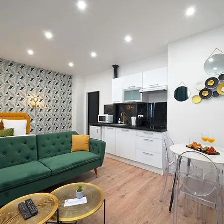 Apartamento Modern Studio For 3